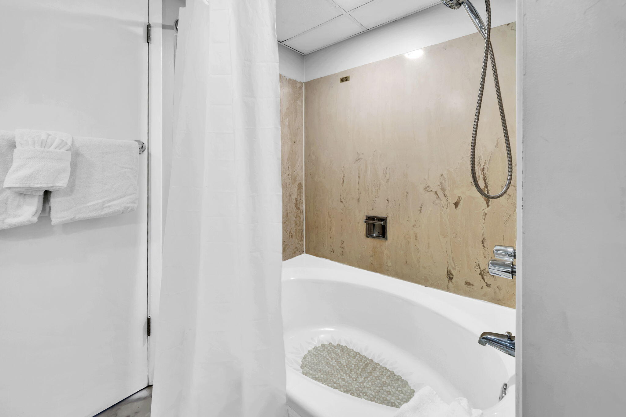 775 Gulf Shore Drive 2014