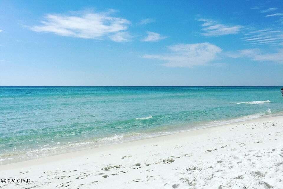 11 Beachside Drive 623