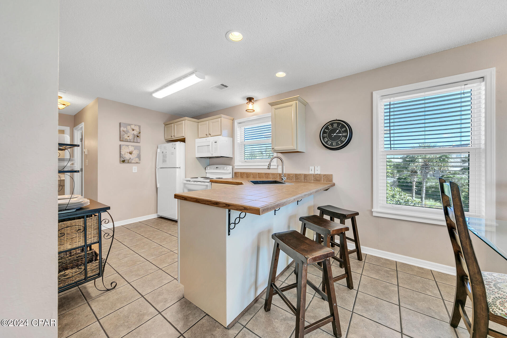 11 Beachside Drive 623
