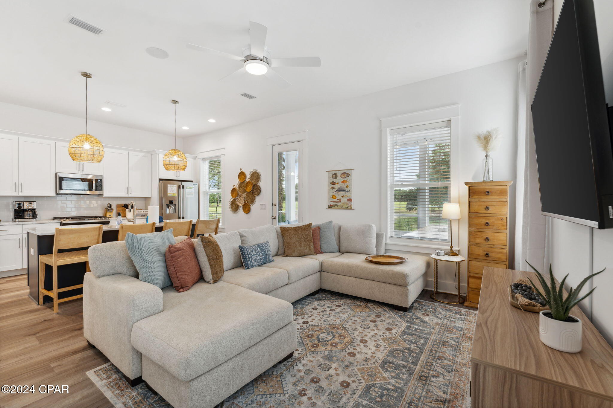 2702 Lagoon Manor Drive
