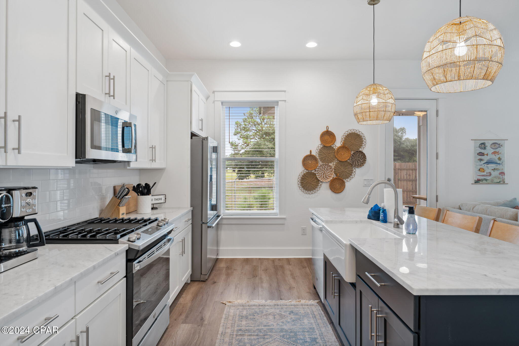 2702 Lagoon Manor Drive