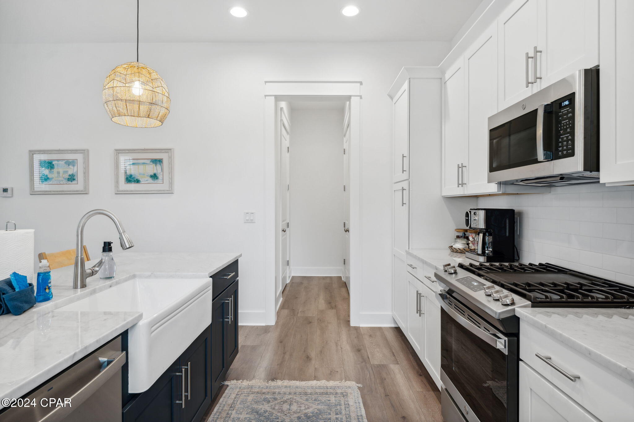 2702 Lagoon Manor Drive