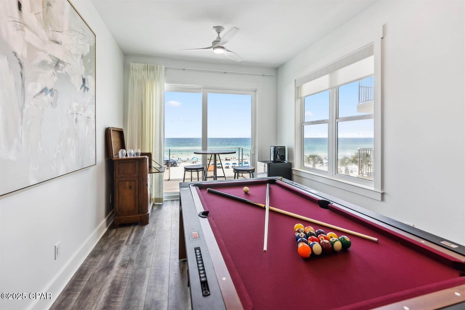 8711 Surf Drive