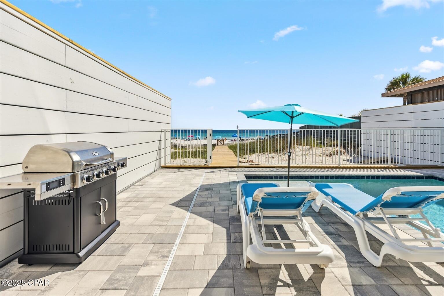 8711 Surf Drive