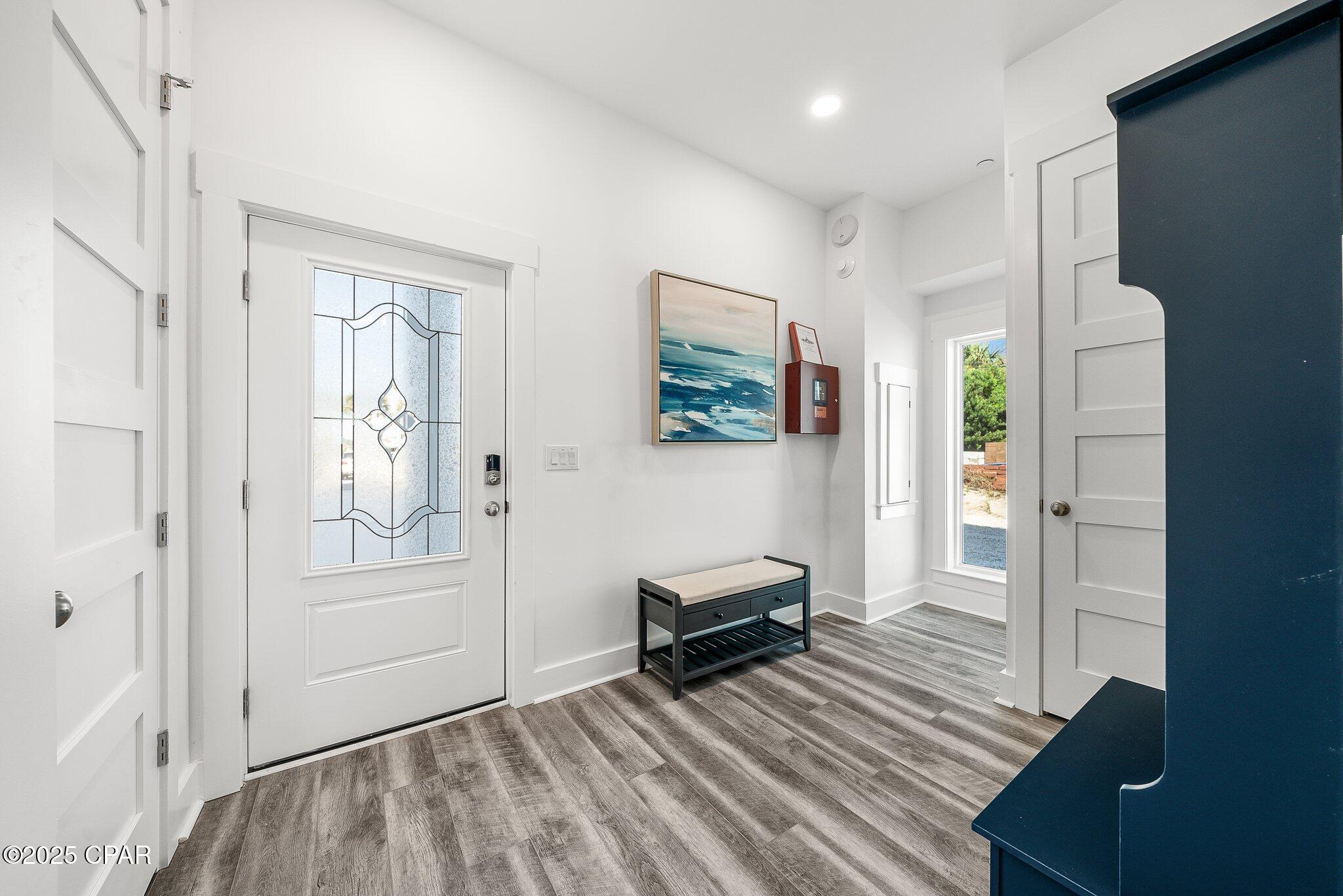 8711 Surf Drive