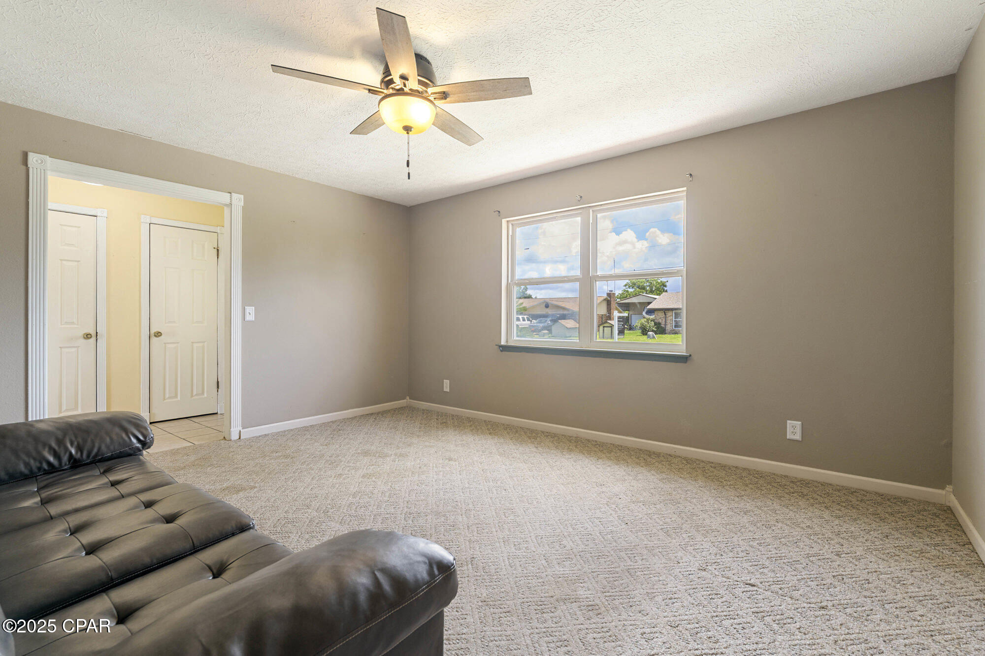 925 Hurst Court