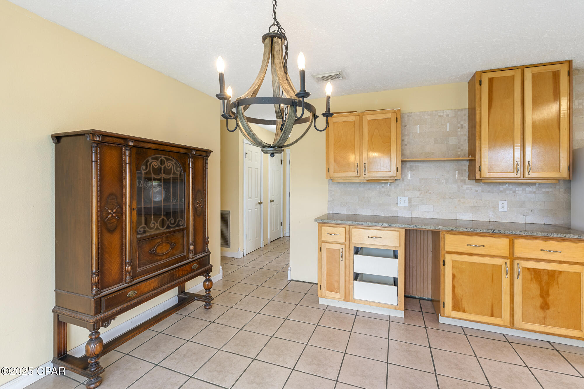 925 Hurst Court