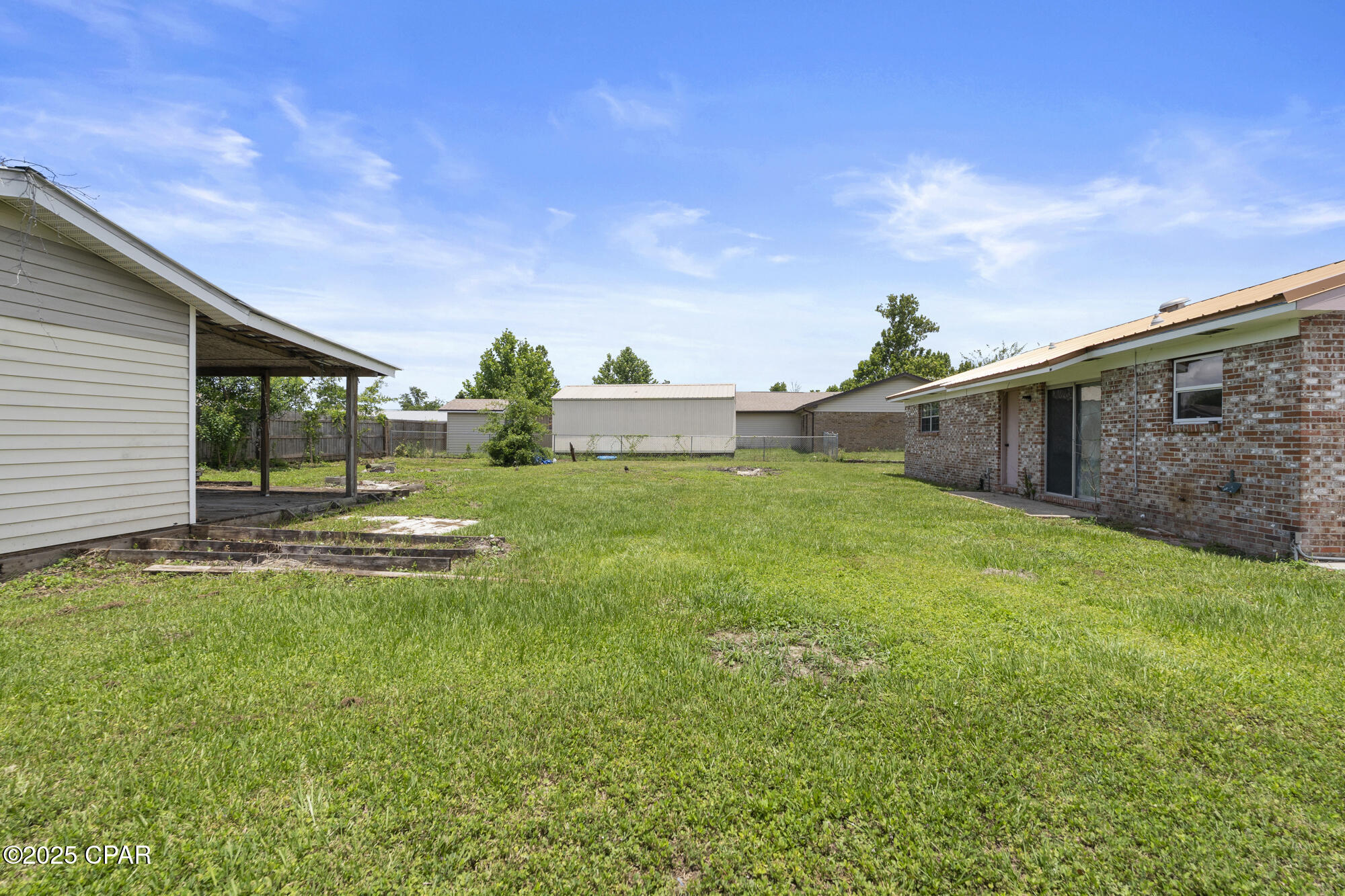 925 Hurst Court