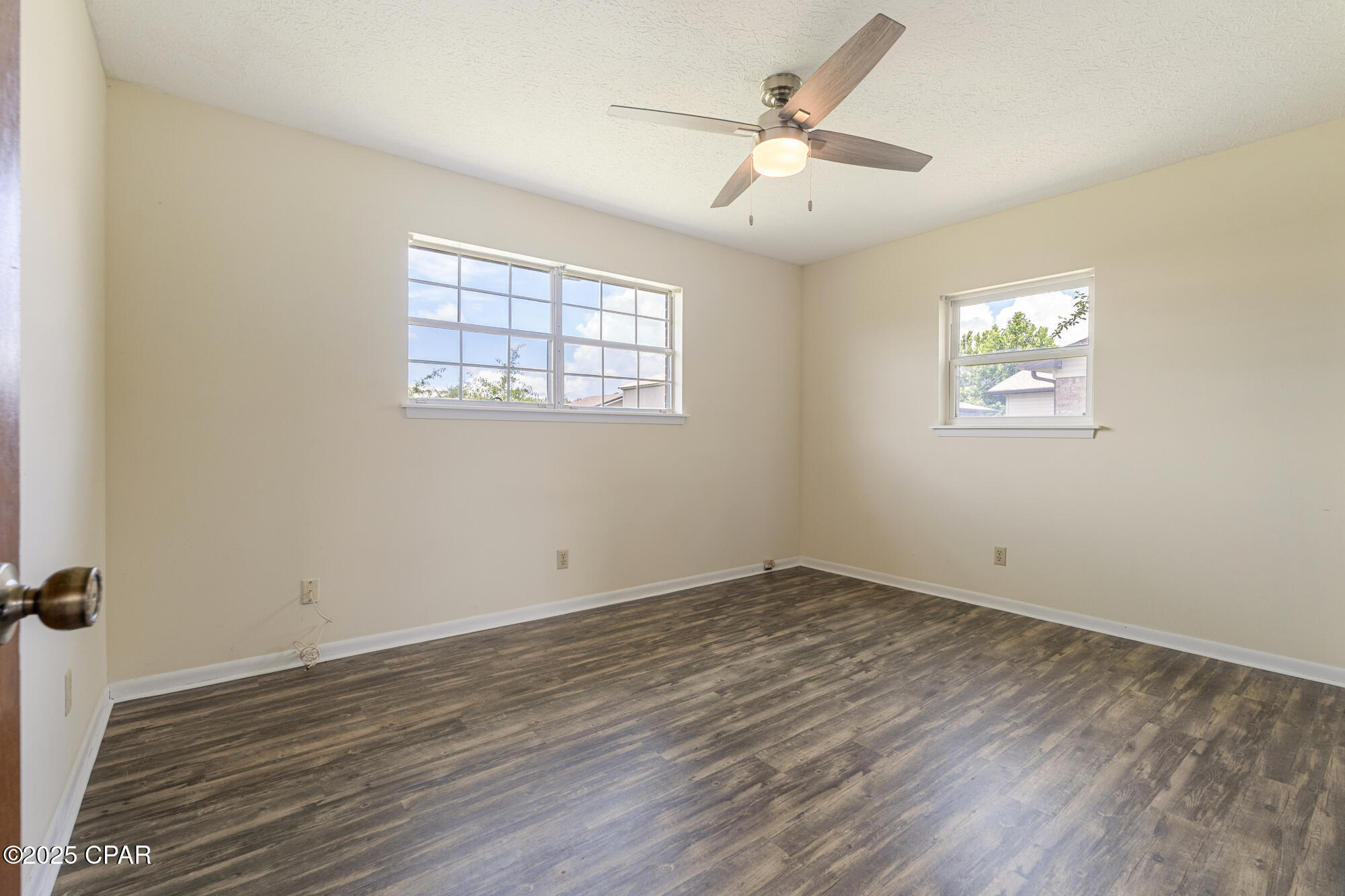 925 Hurst Court