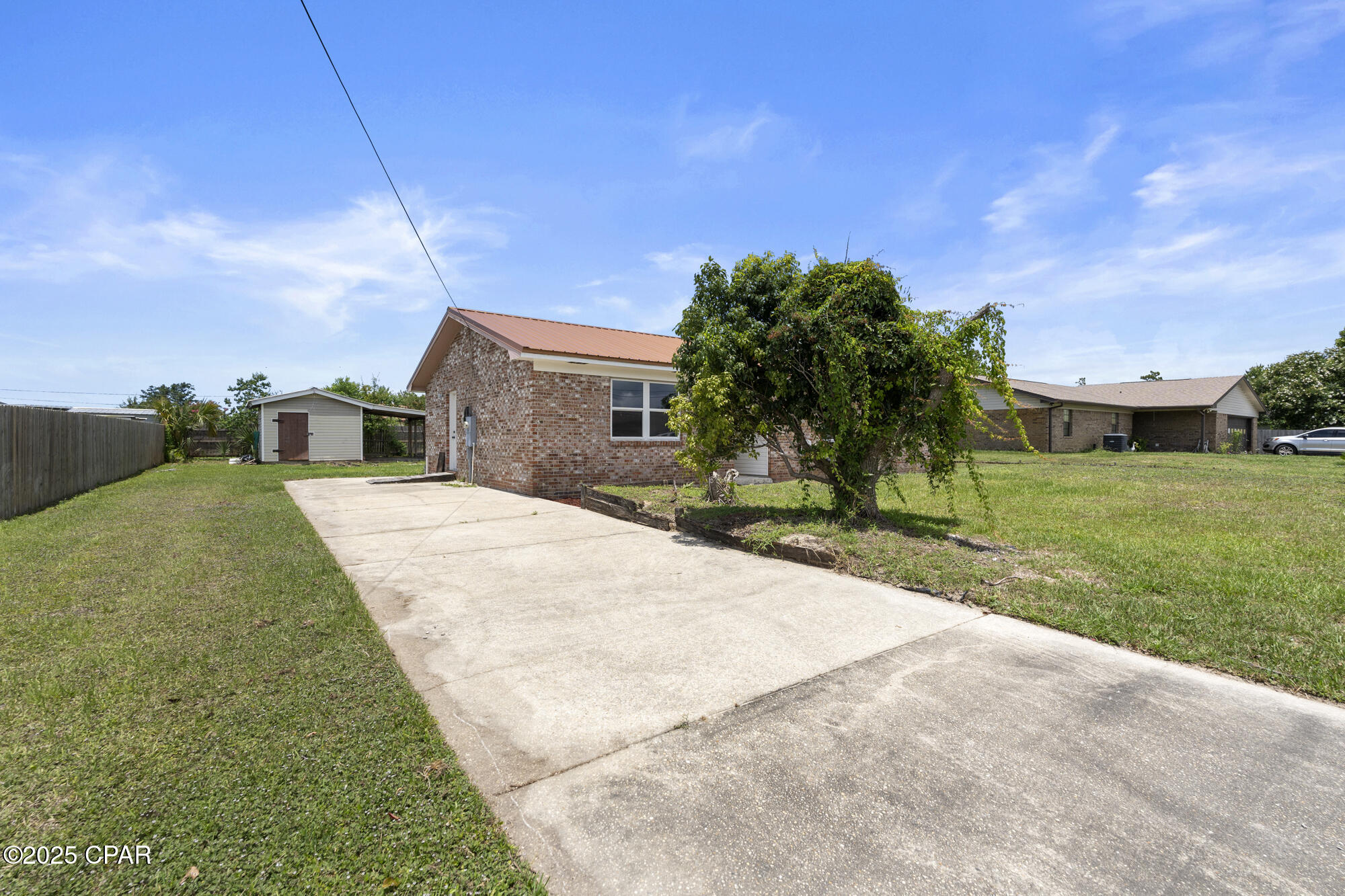 925 Hurst Court