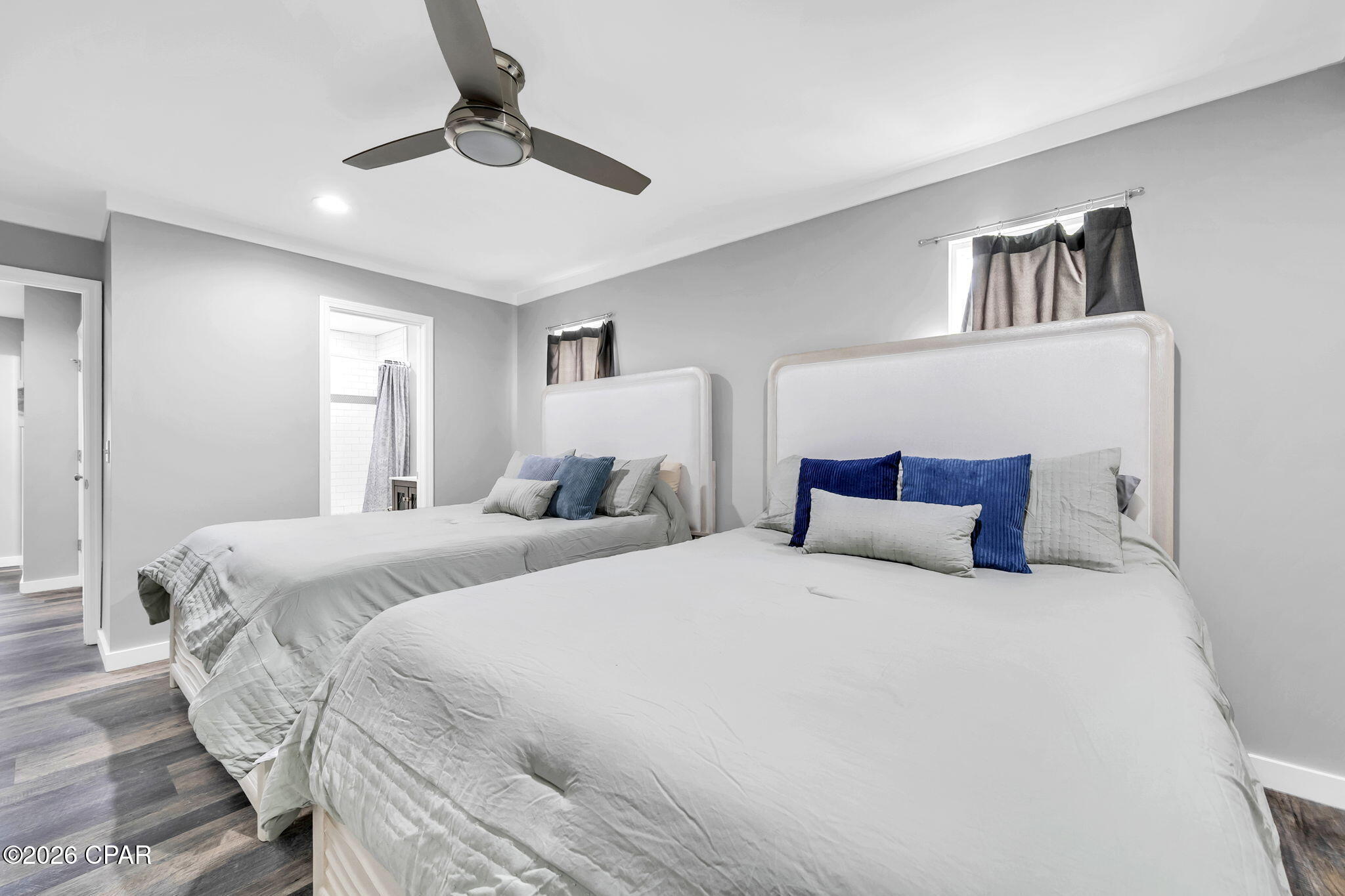8706 Surf Drive A