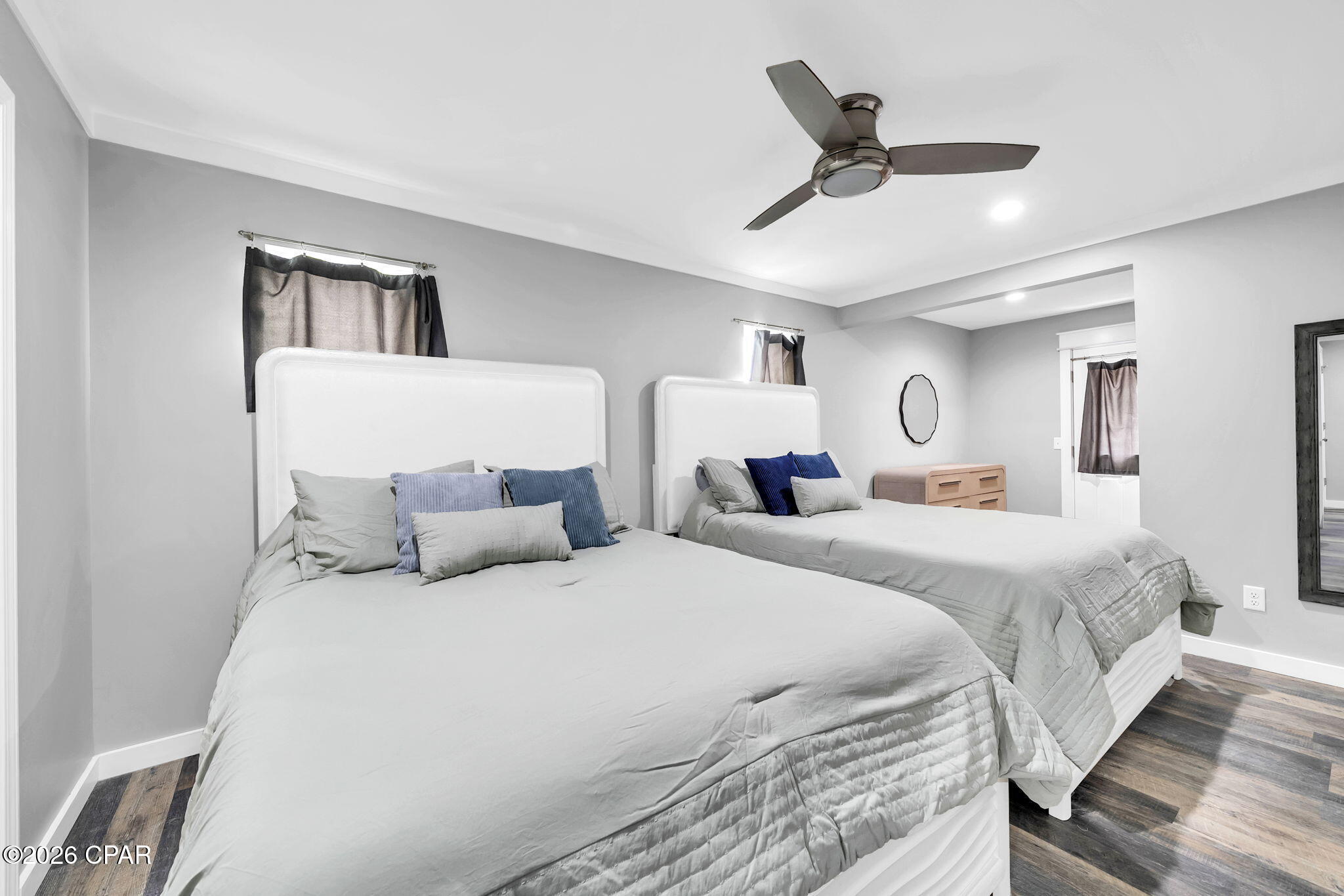 8706 Surf Drive A