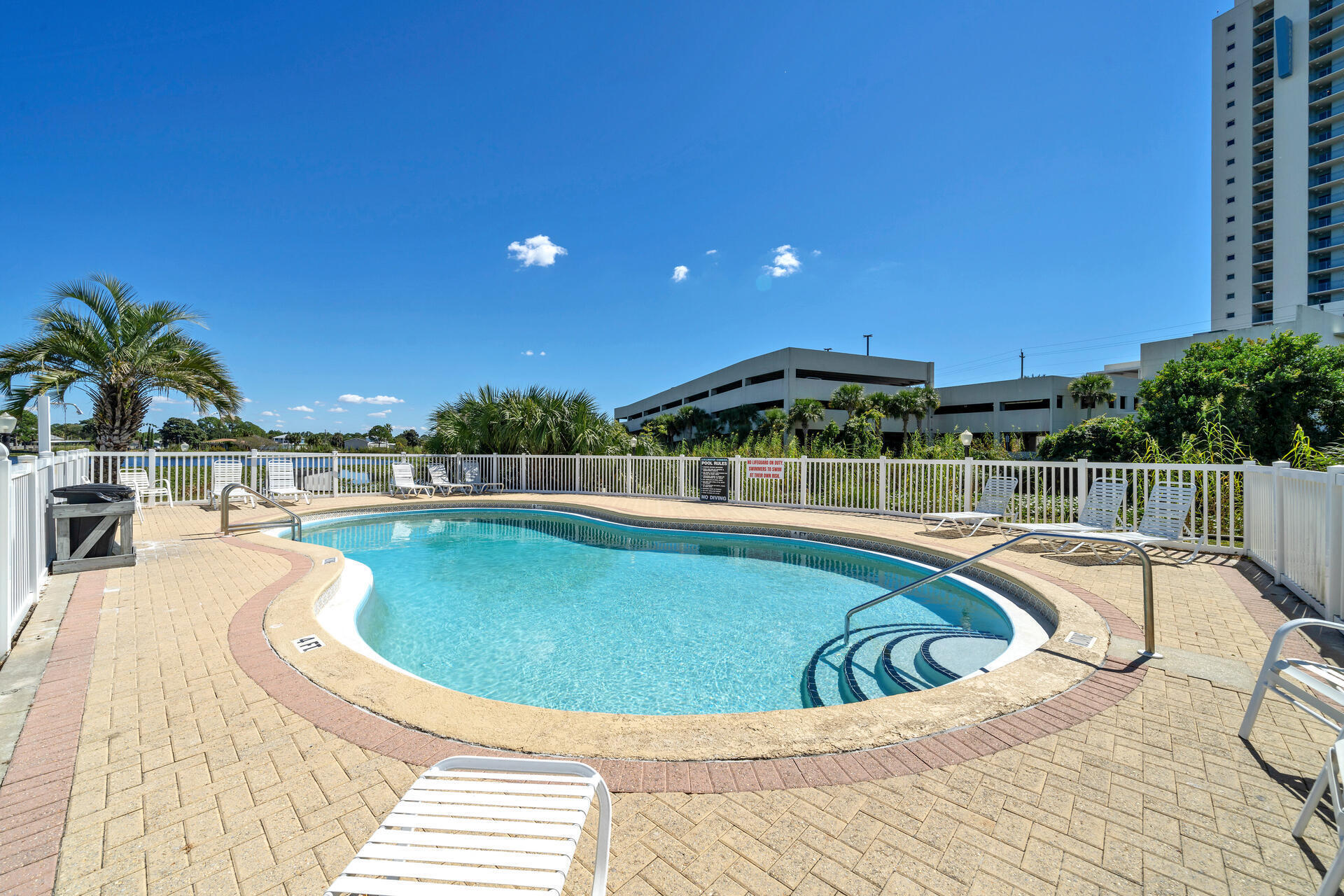 301 Lullwater Beach Drive, 413