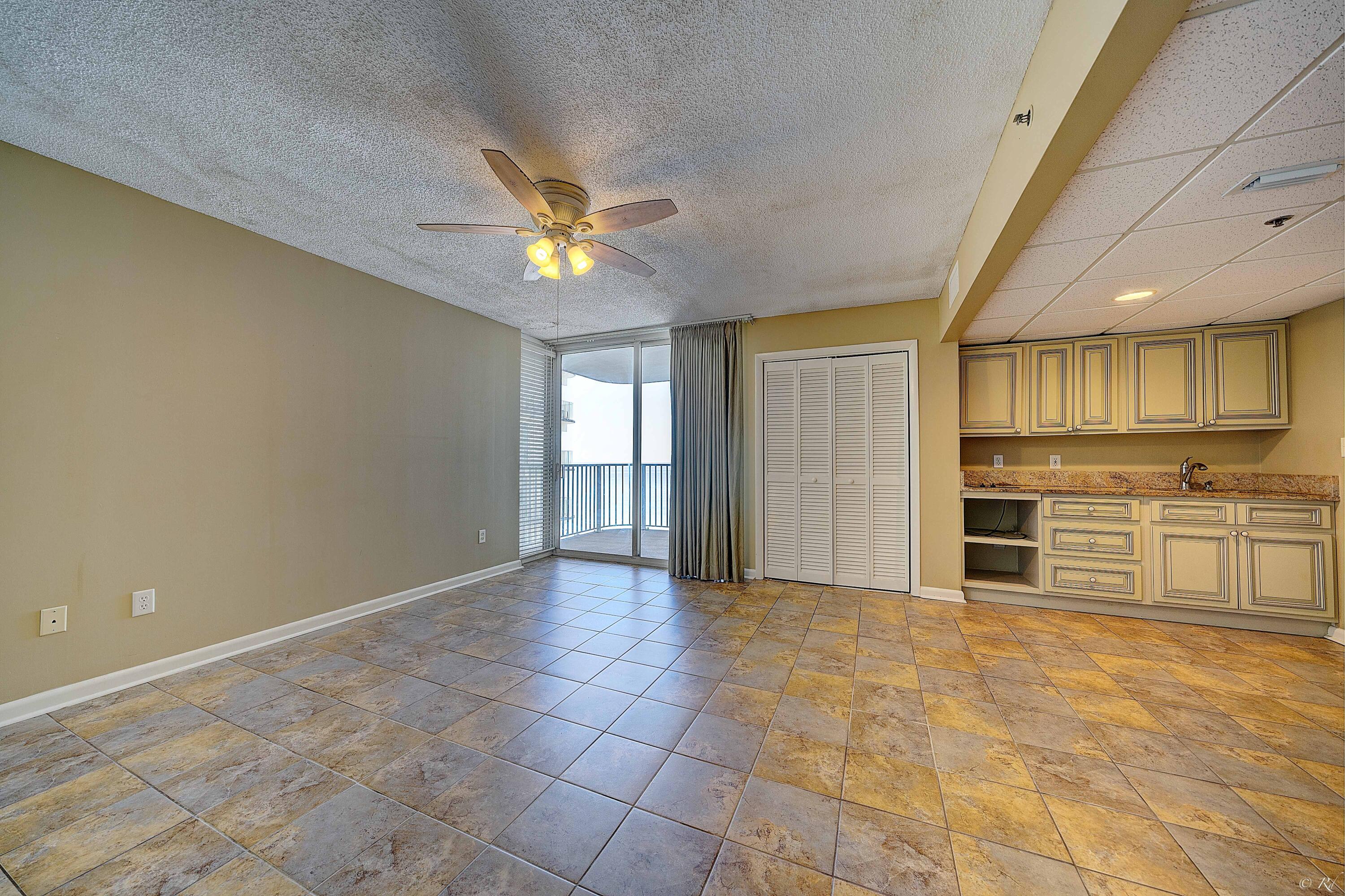10509 Front Beach Road, 700 E