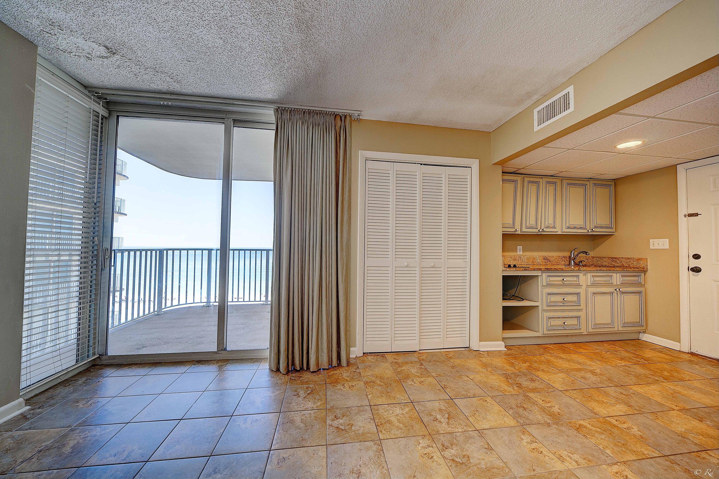 10509 Front Beach Road, 700 E