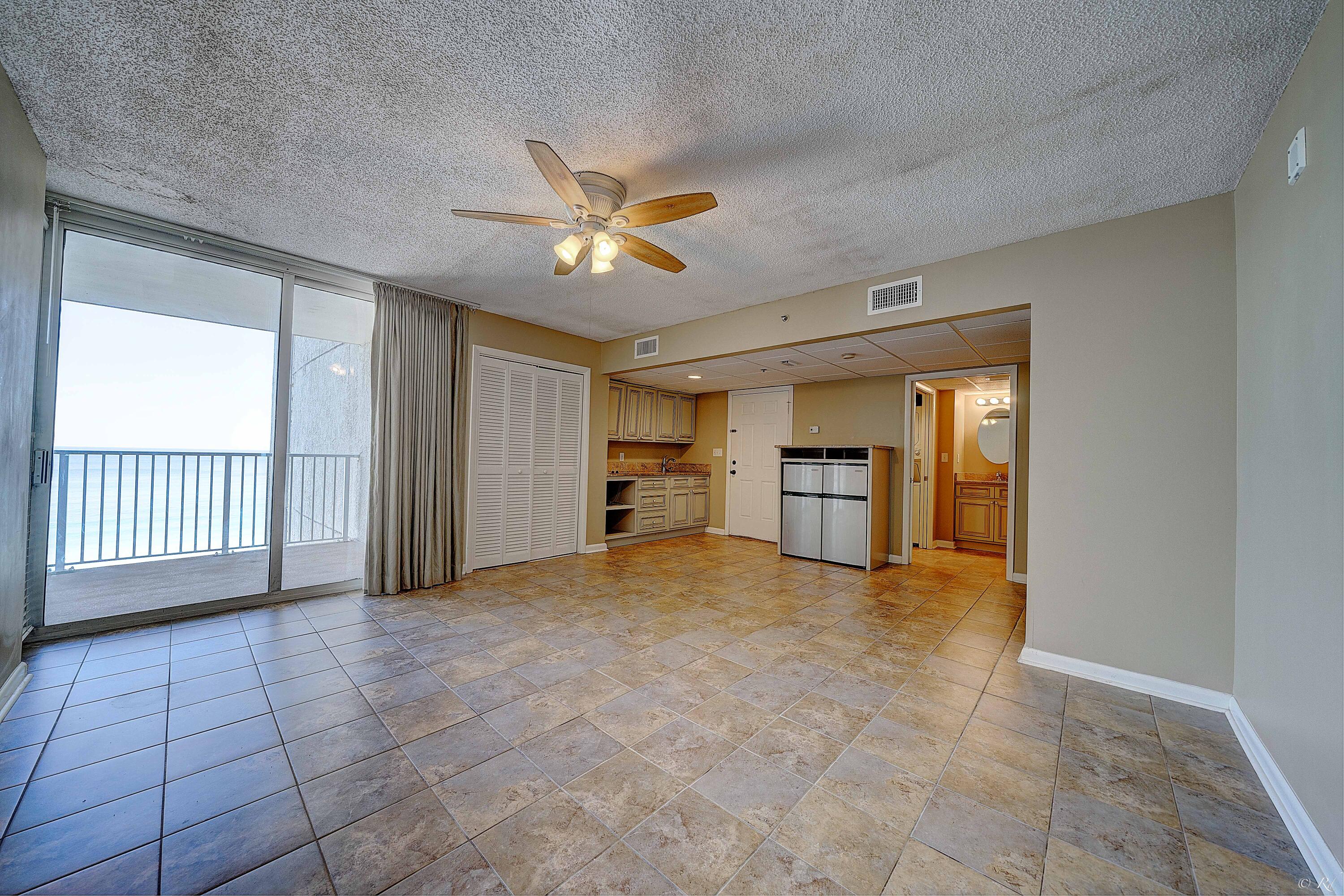 10509 Front Beach Road, 700 E