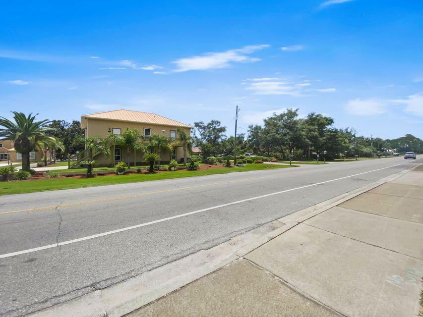6510 N Lagoon Drive
