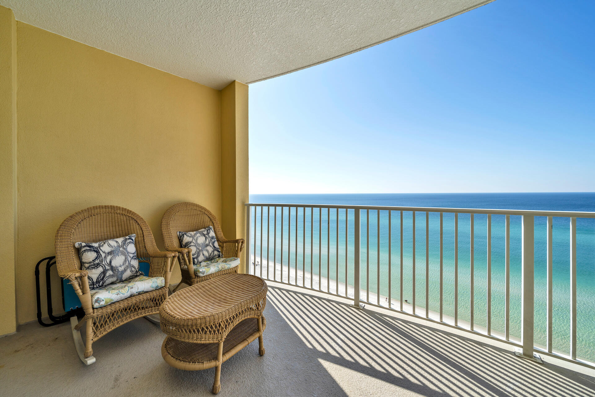 17545 Front Beach Road, 1205