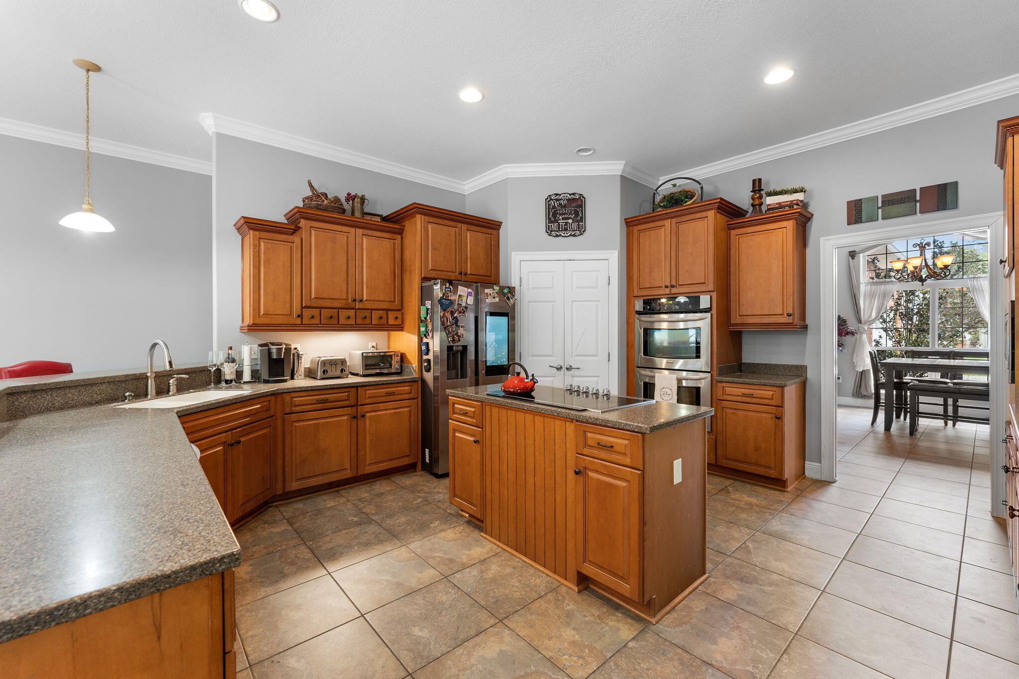 2649 Bob White Circle