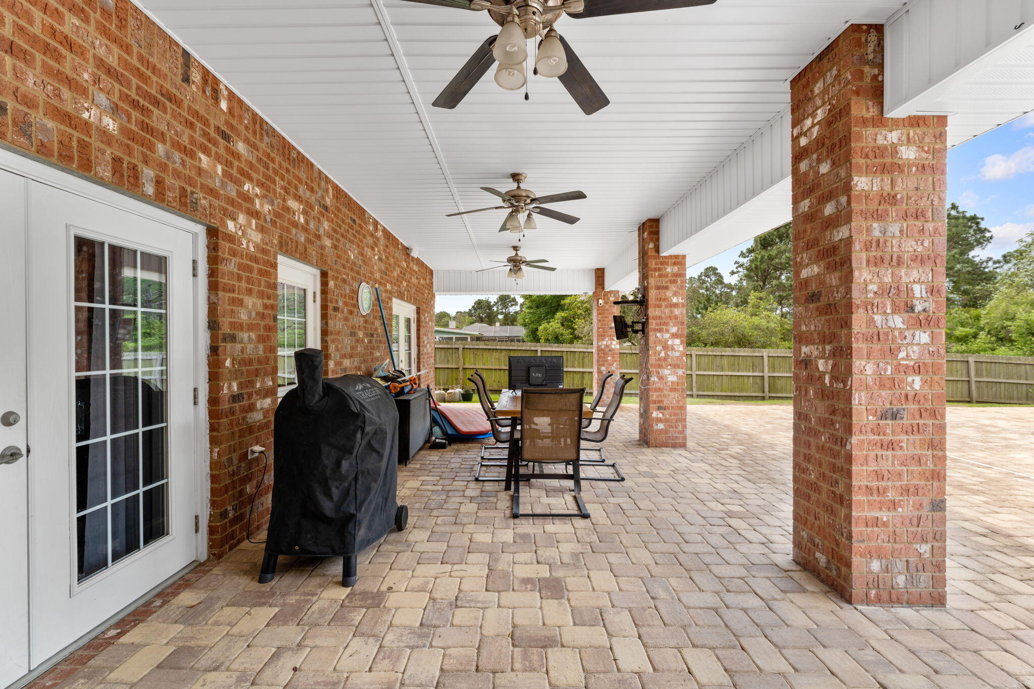2649 Bob White Circle