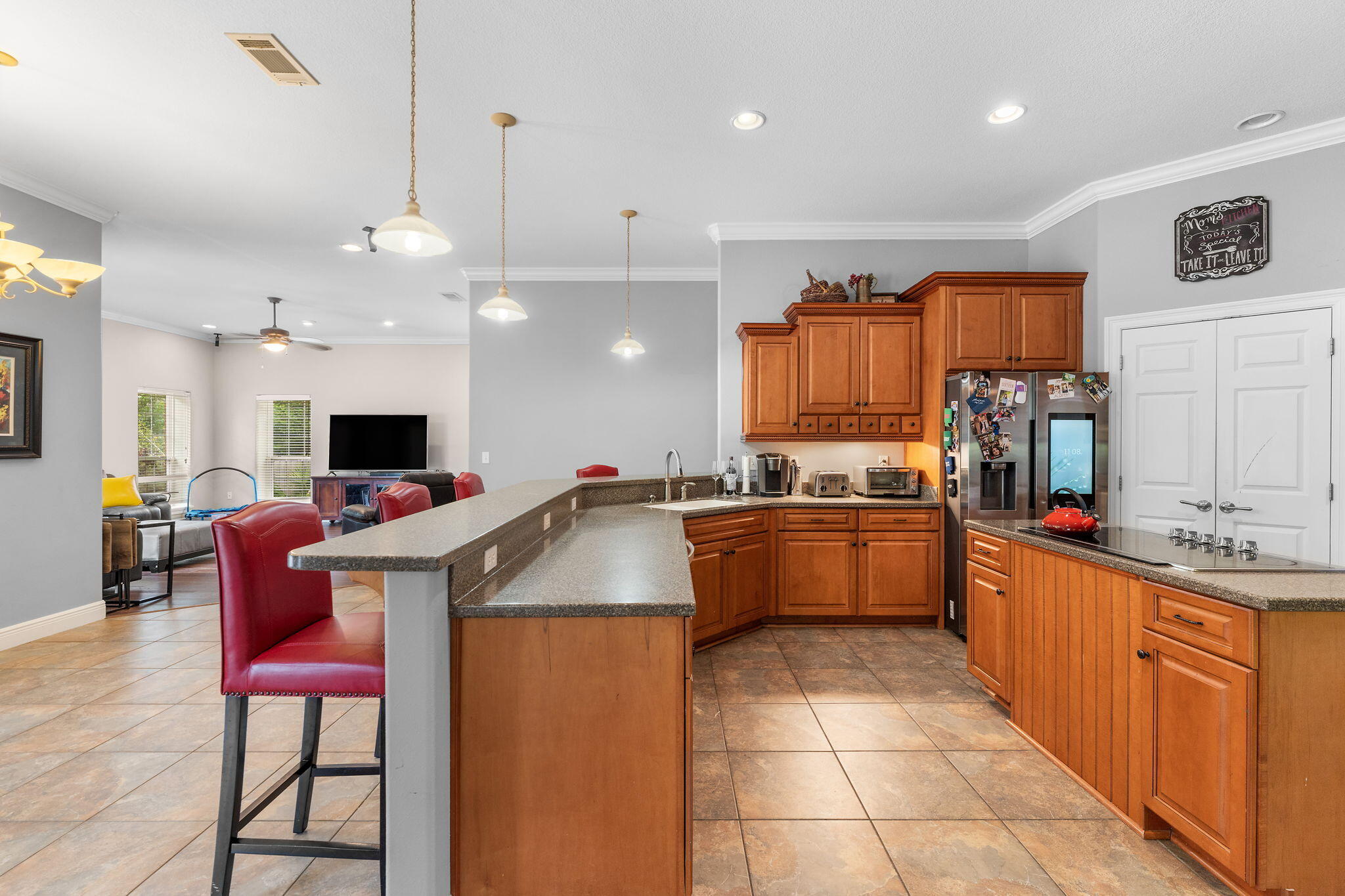 2649 Bob White Circle