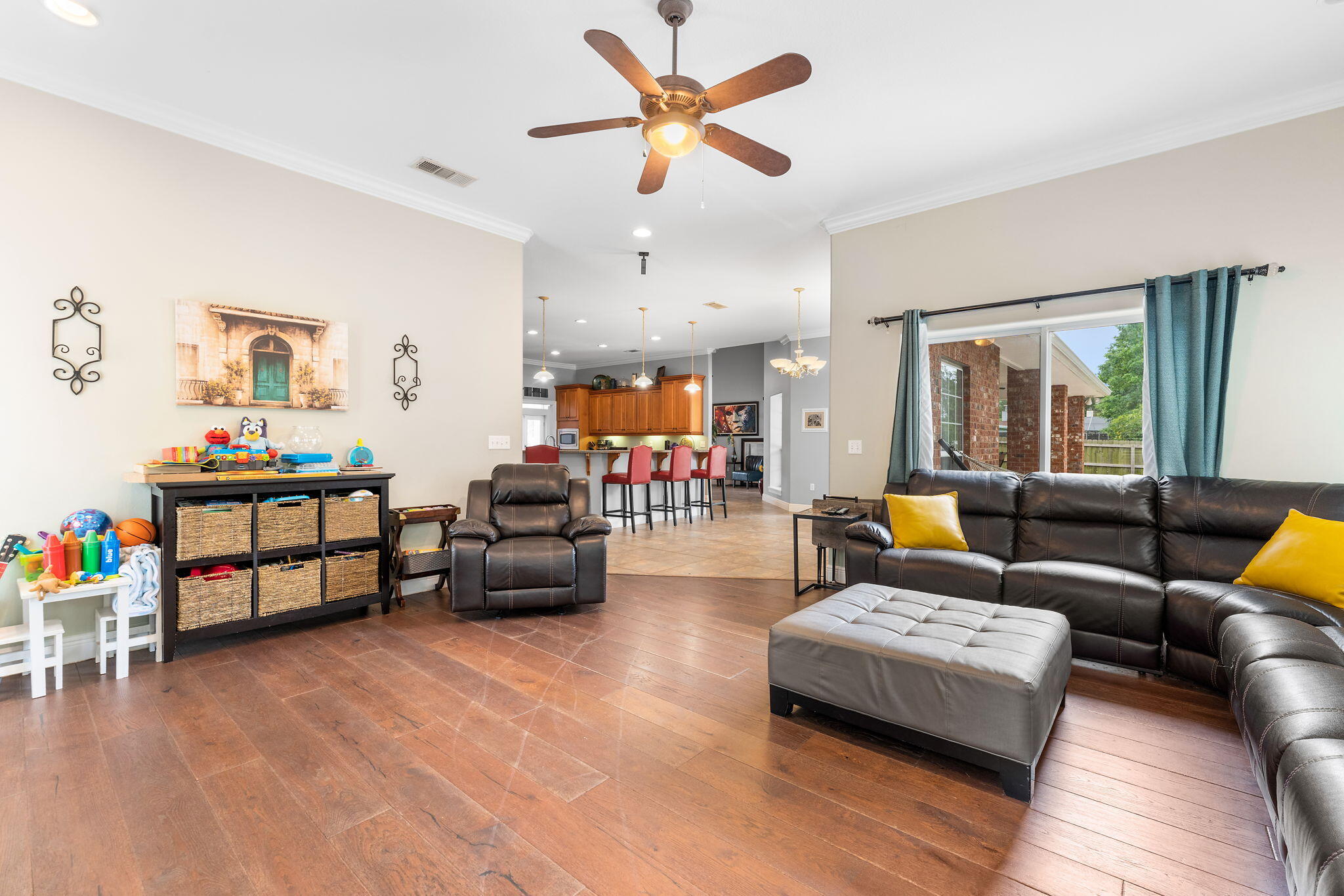 2649 Bob White Circle
