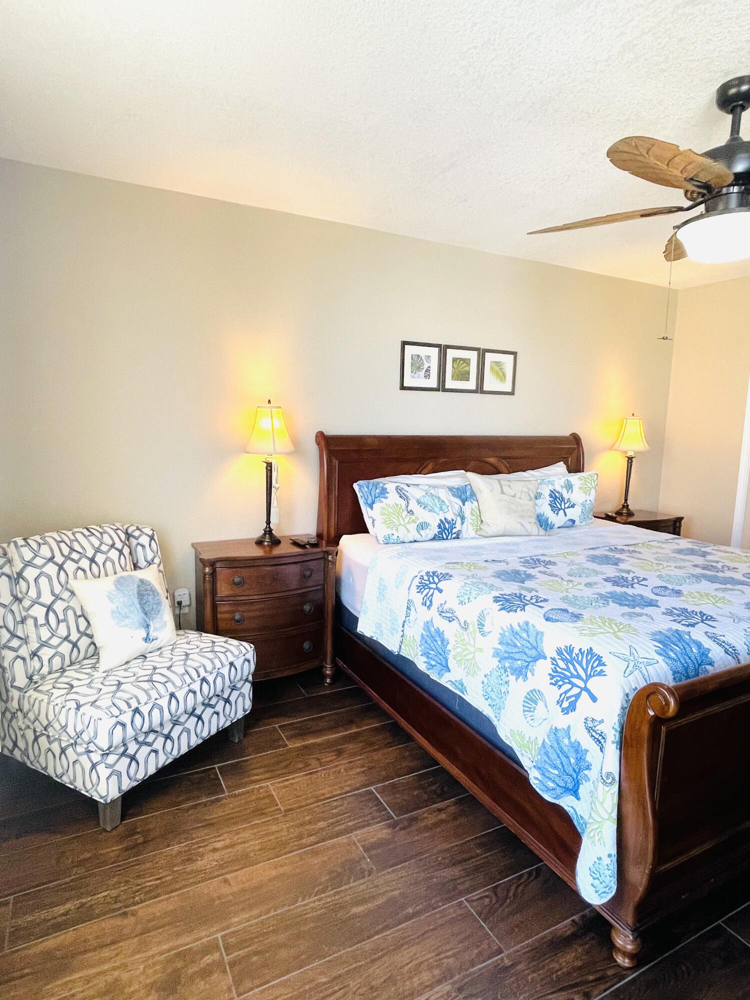 520 Santa Rosa Boulevard, 418