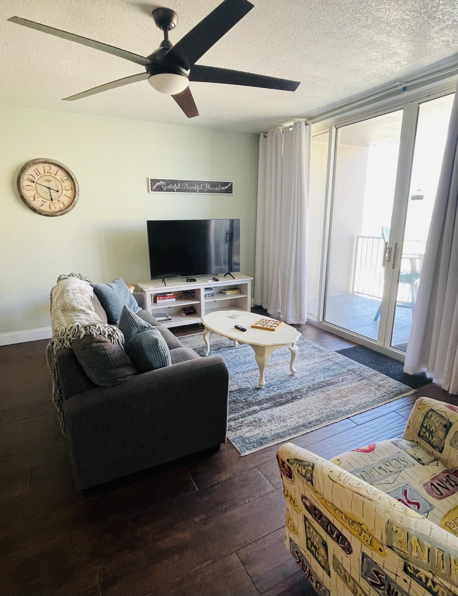 520 Santa Rosa Boulevard, 418