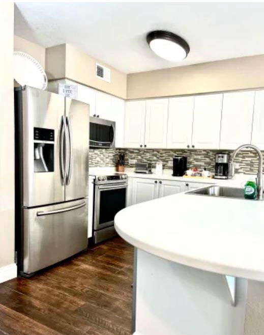 520 Santa Rosa Boulevard, 418