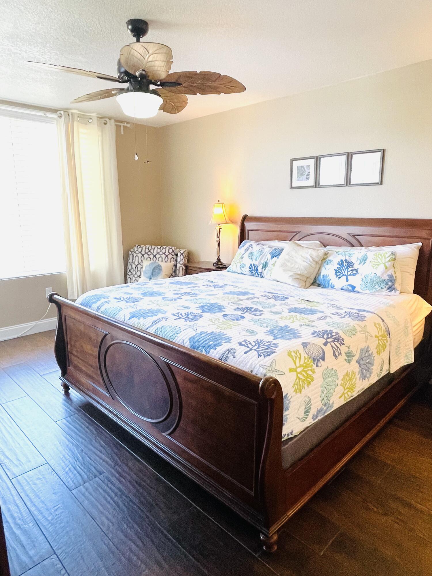 520 Santa Rosa Boulevard, 418