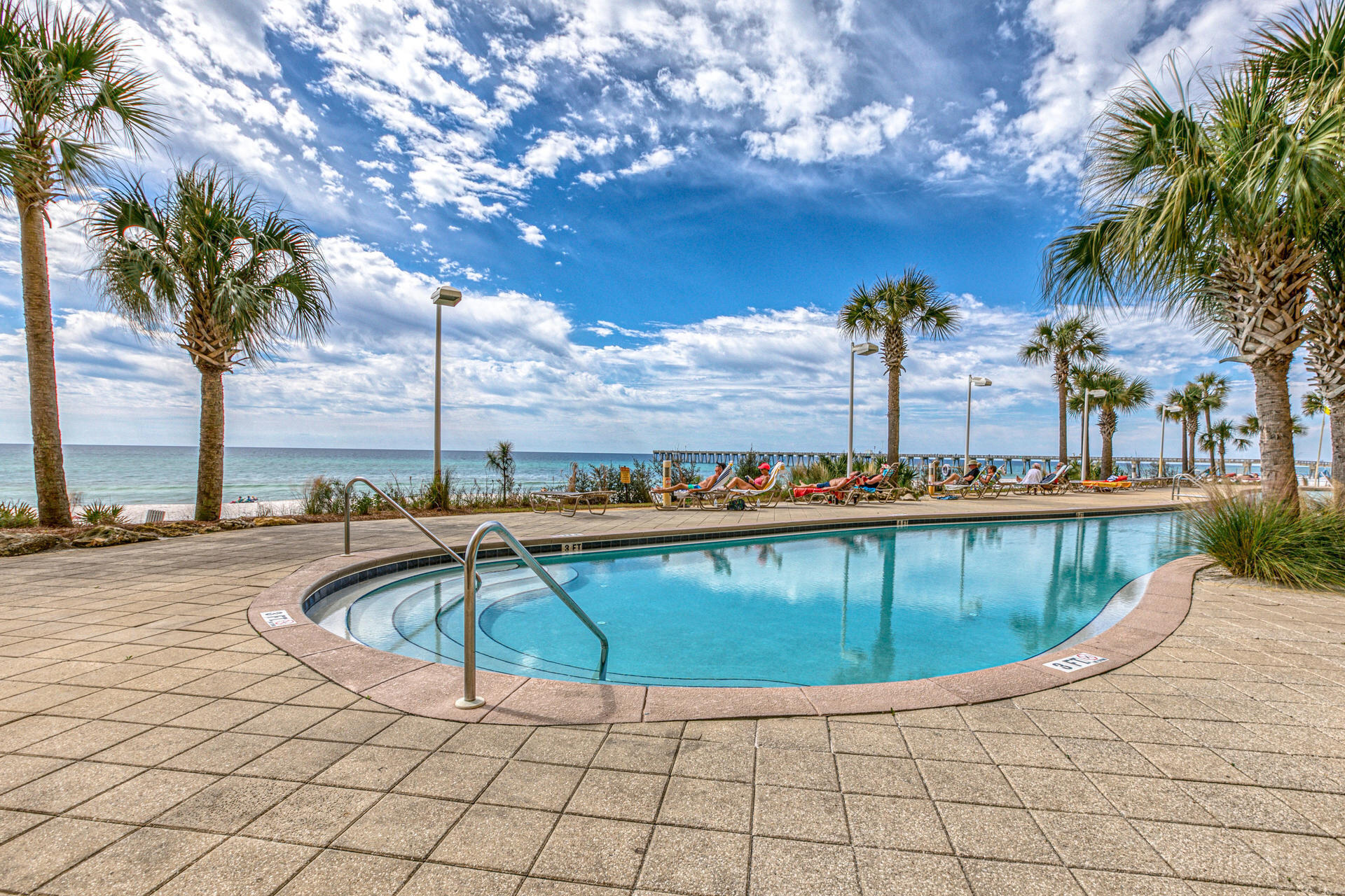 15817 Front Beach Road, 2-2101