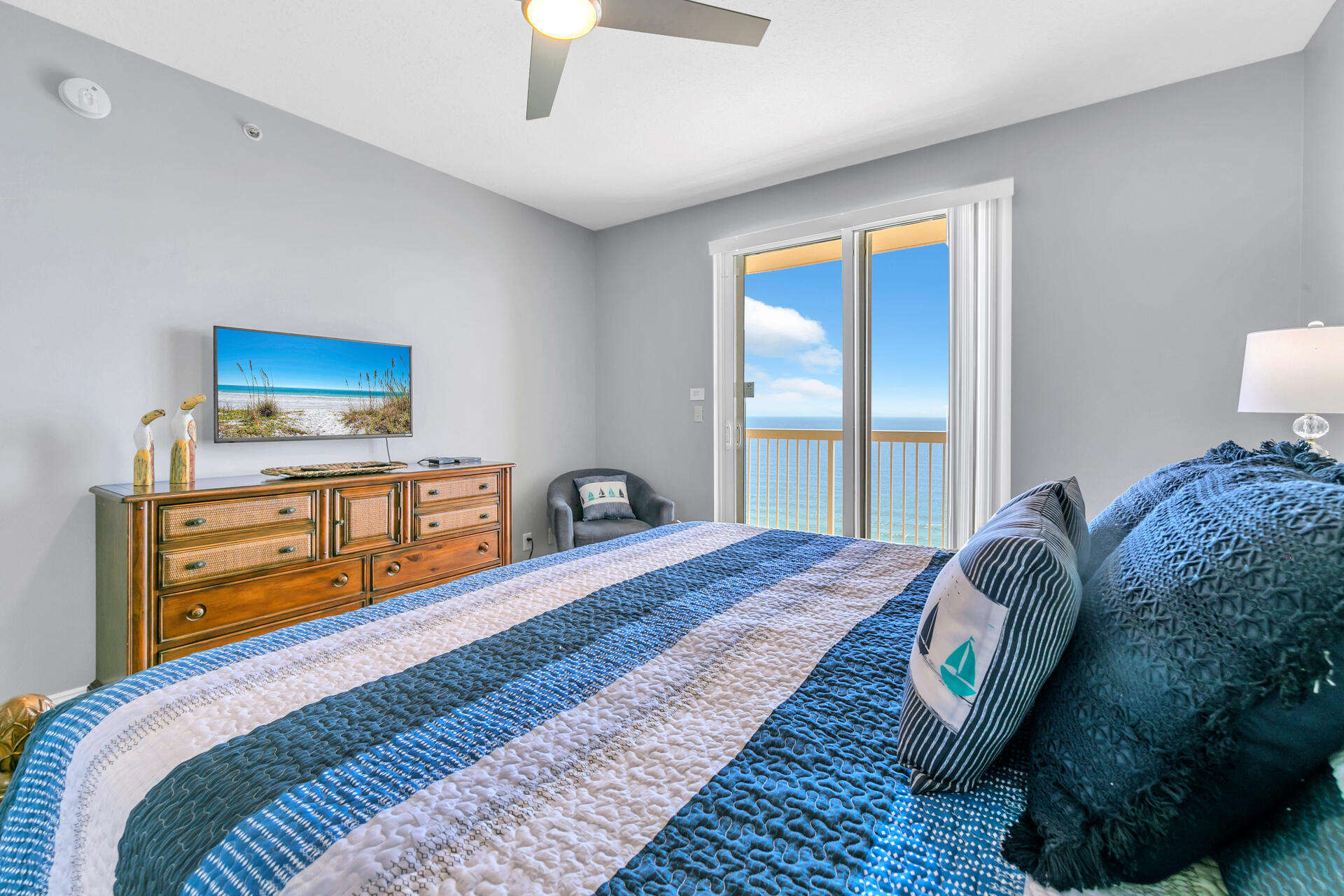 15817 Front Beach Road, 2-2101