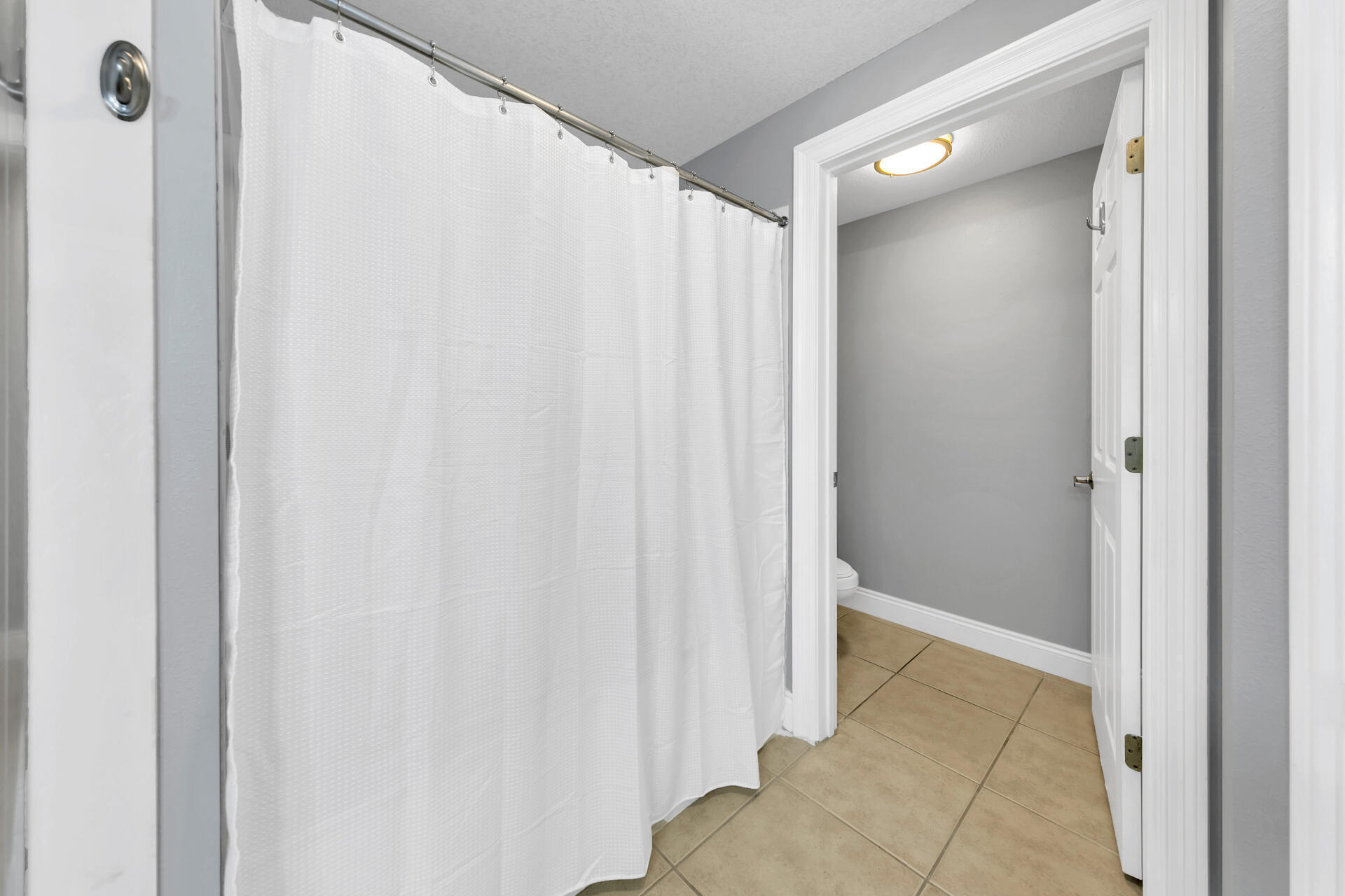 15817 Front Beach Road, 2-2101