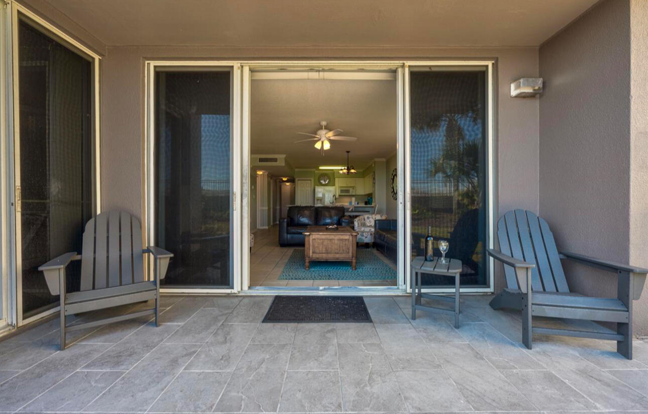 520 Santa Rosa Boulevard, 100