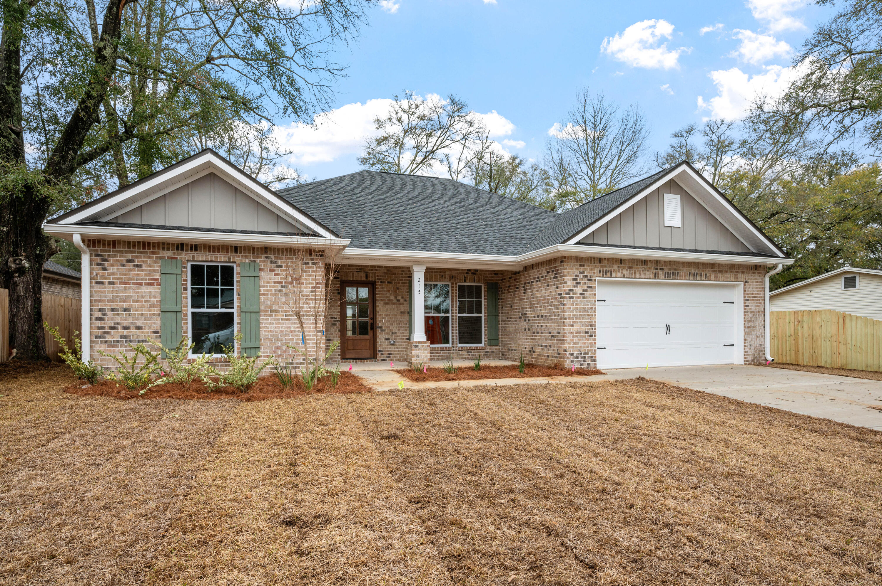 215 Deer Street
