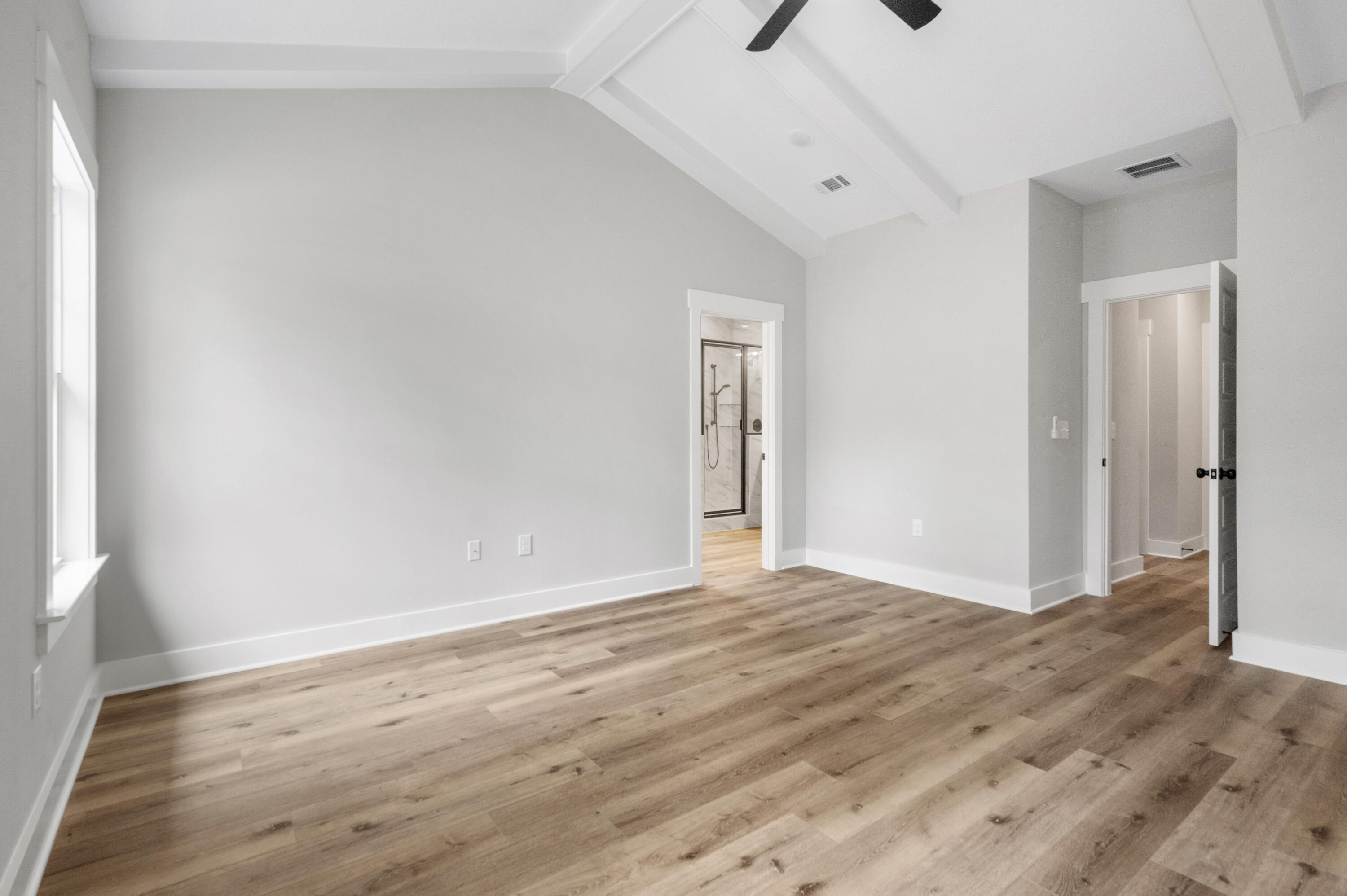 215 Deer Street