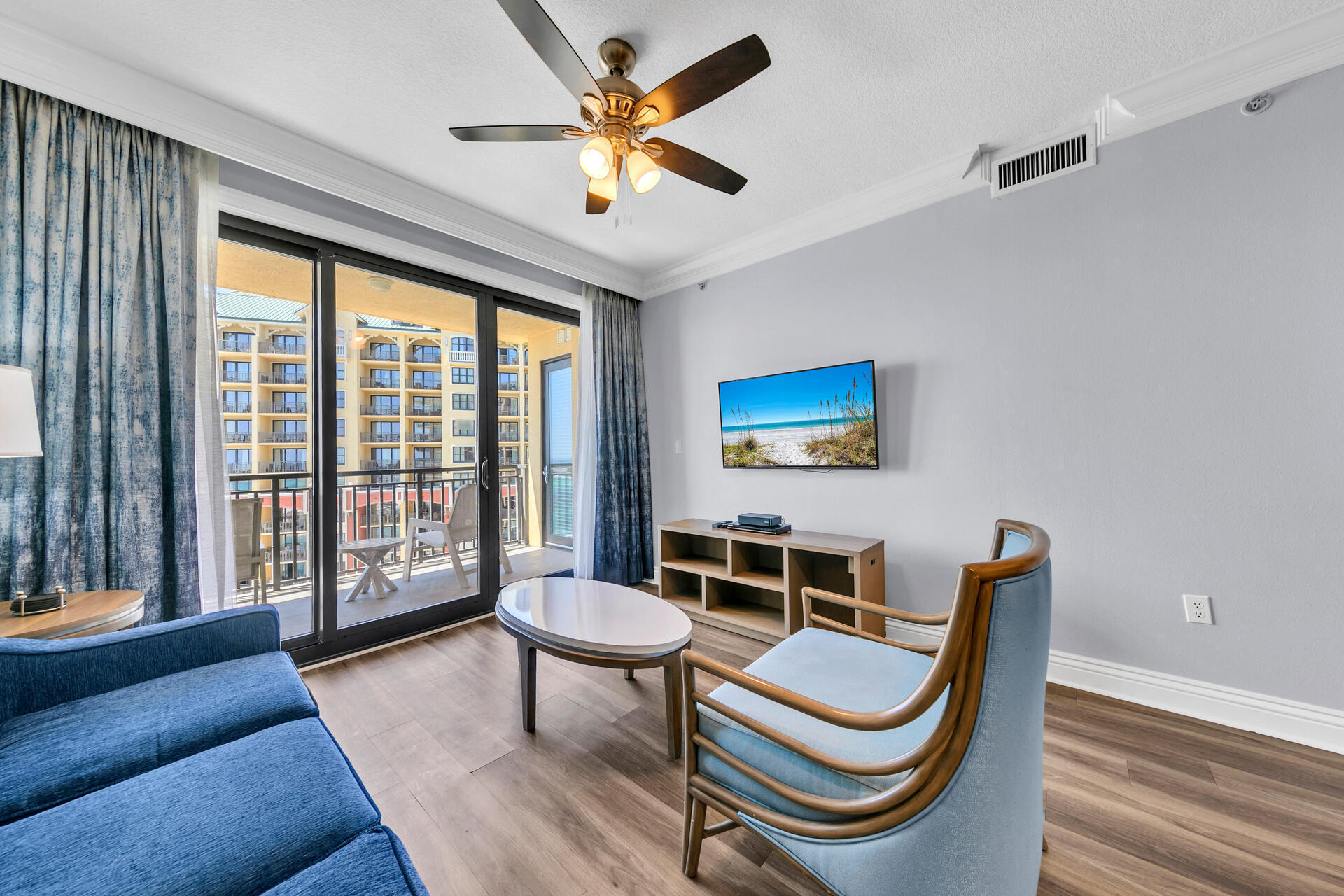10 Harbor Boulevard, E903A