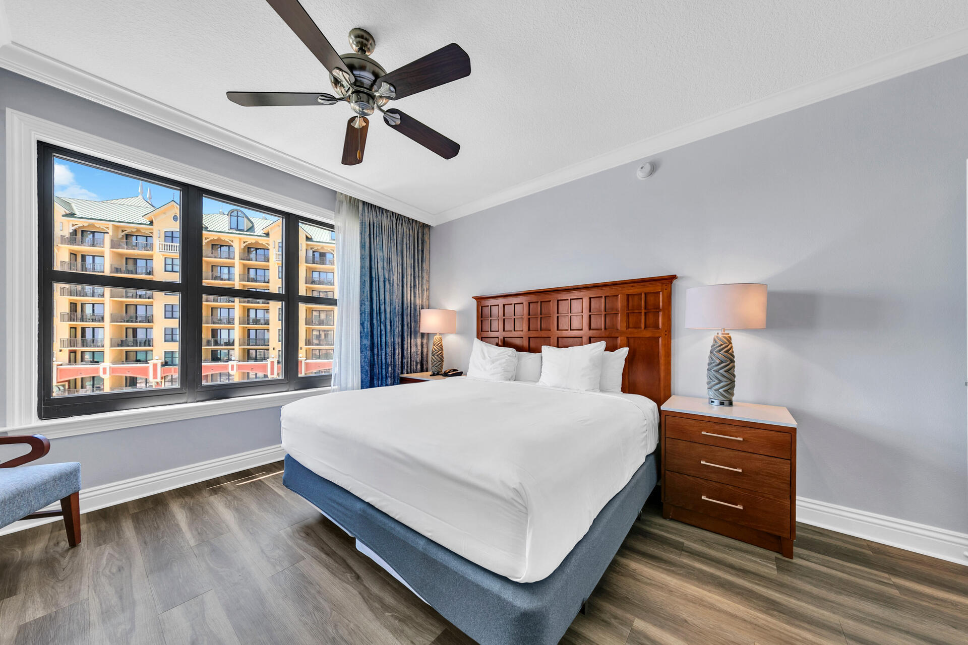 10 Harbor Boulevard, E903A