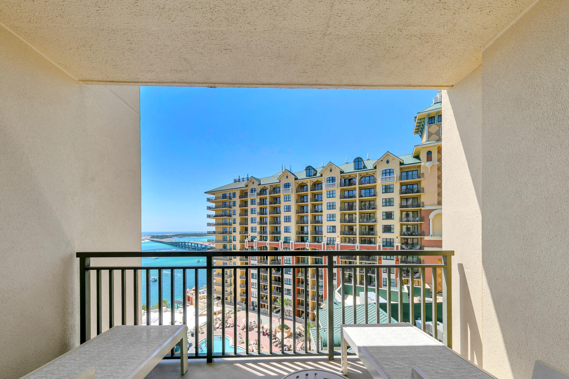 10 Harbor Boulevard, E903A