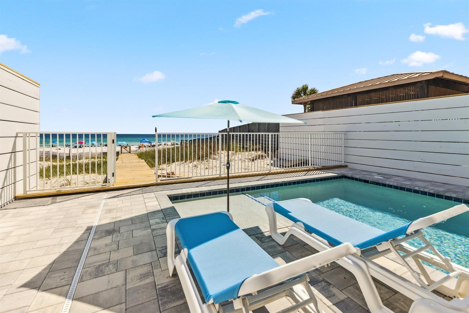 8711 Surf Drive