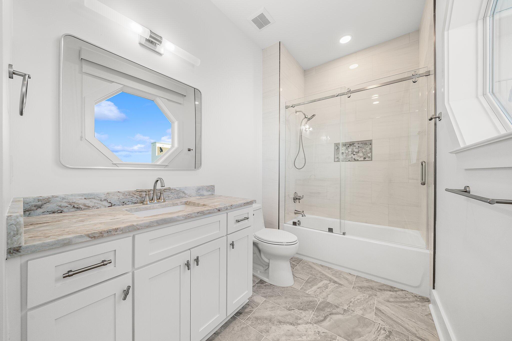 8711 Surf Drive