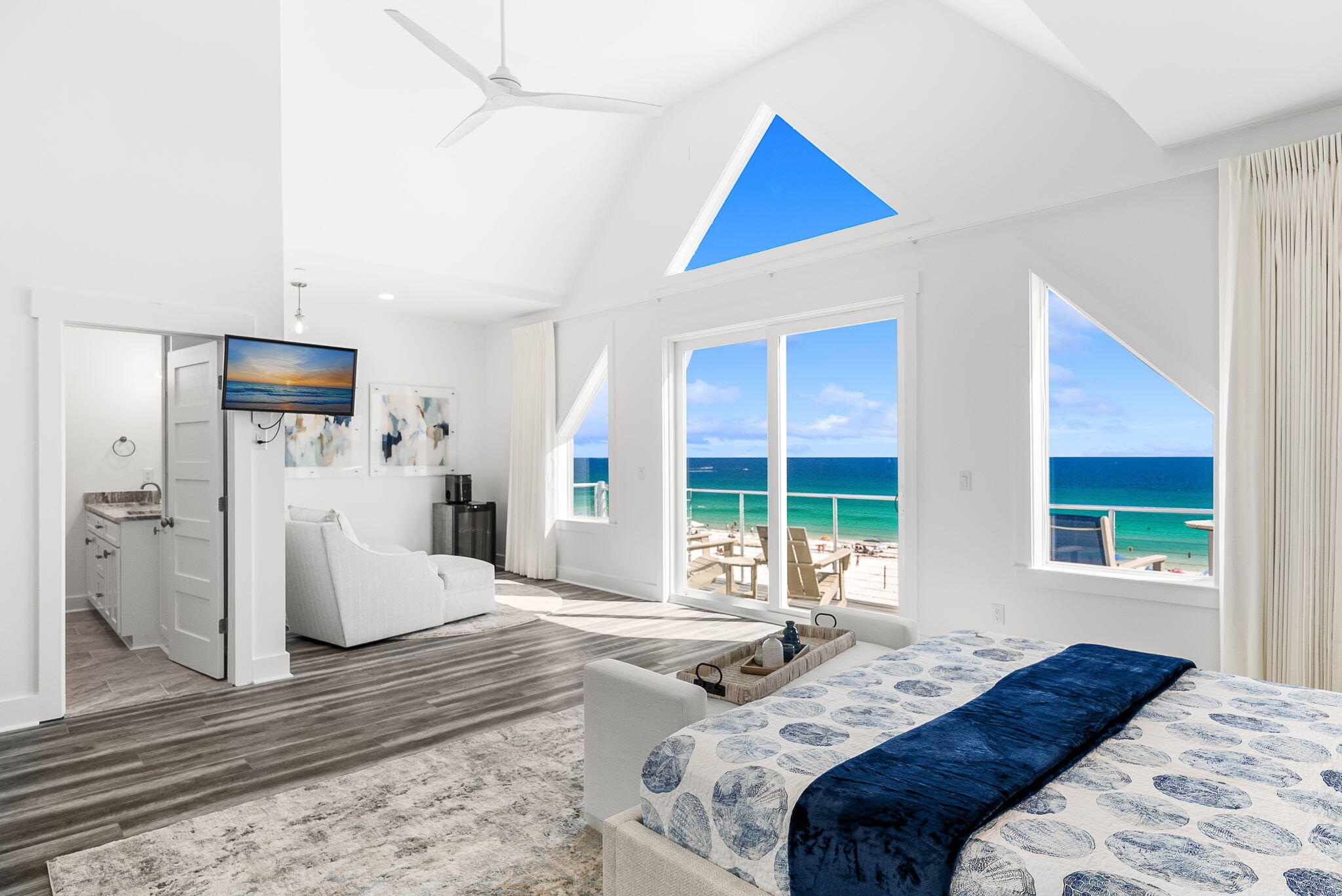 8711 Surf Drive