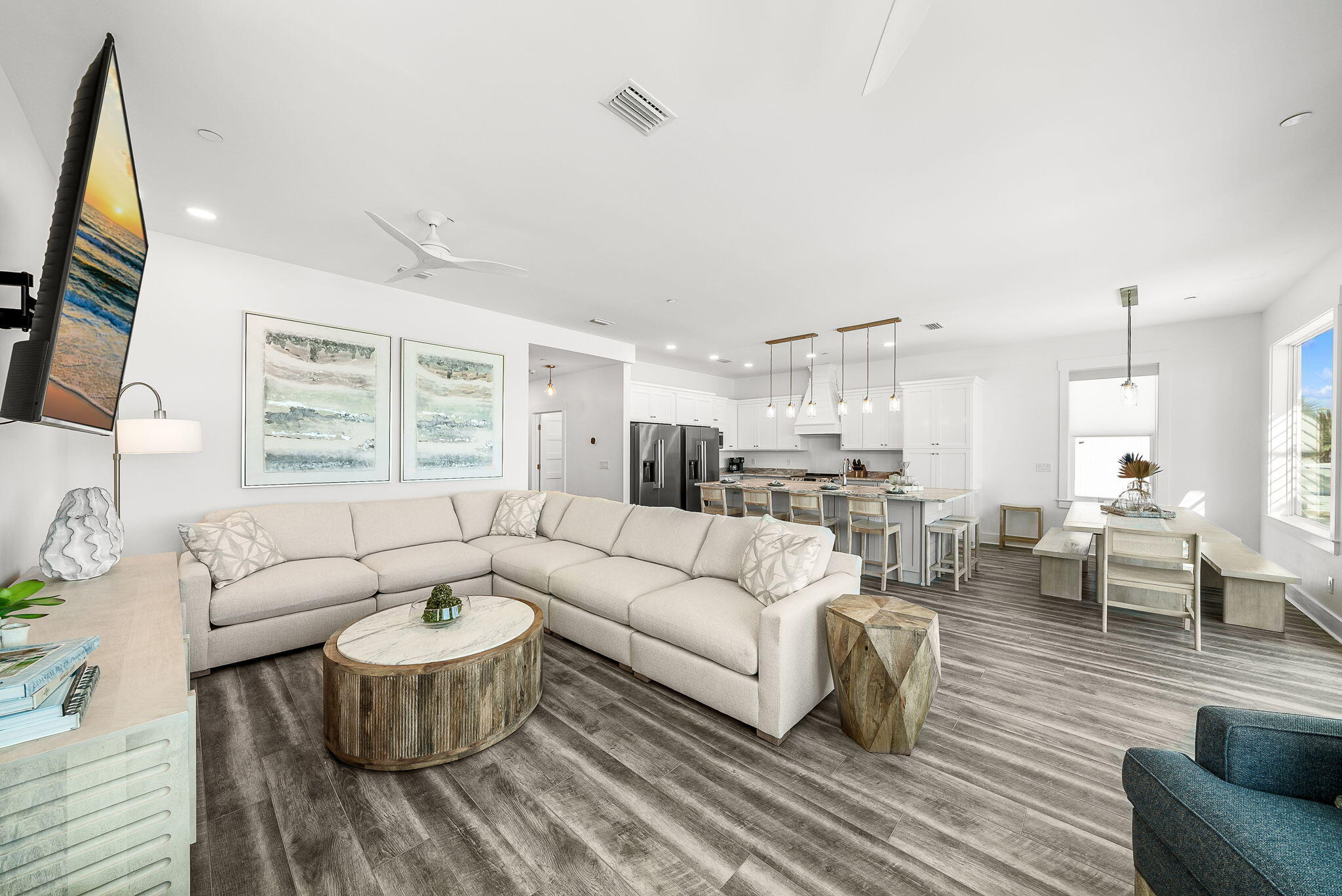 8711 Surf Drive