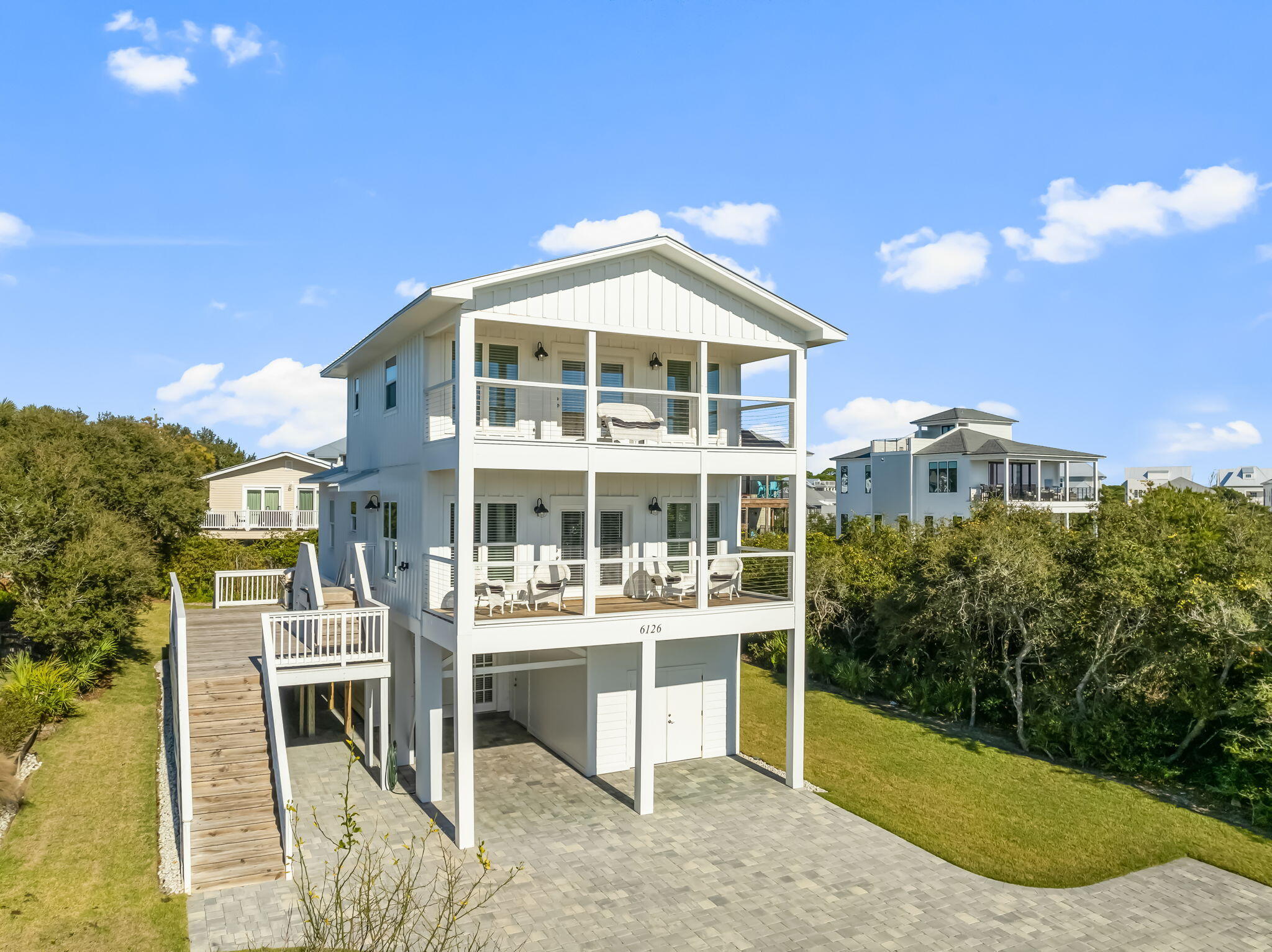 6126 W County Hwy 30A