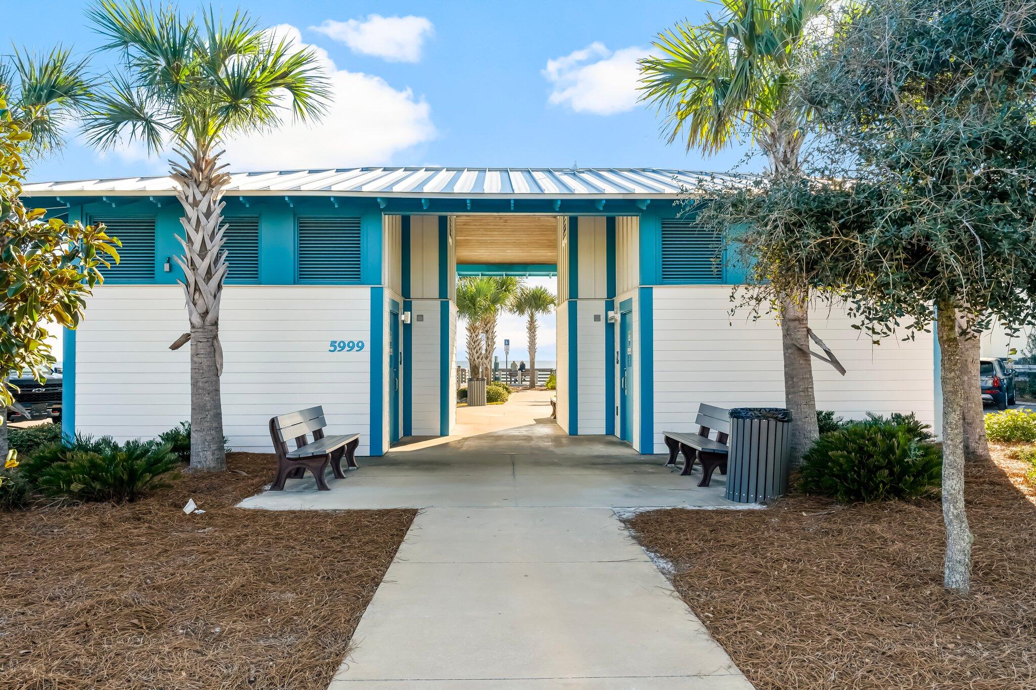 6126 W County Hwy 30A
