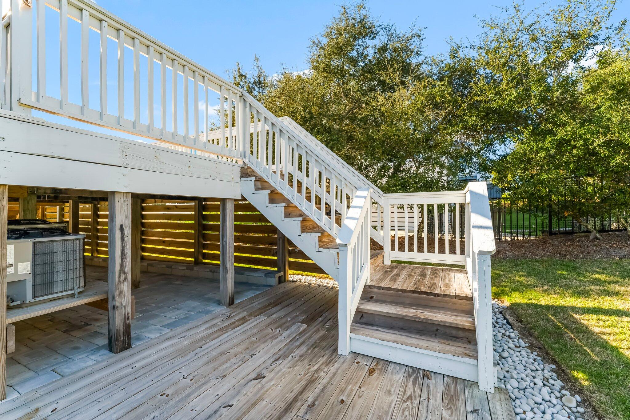 6126 W County Hwy 30A