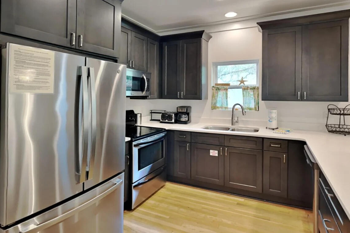 79 Cottage Way, 9
