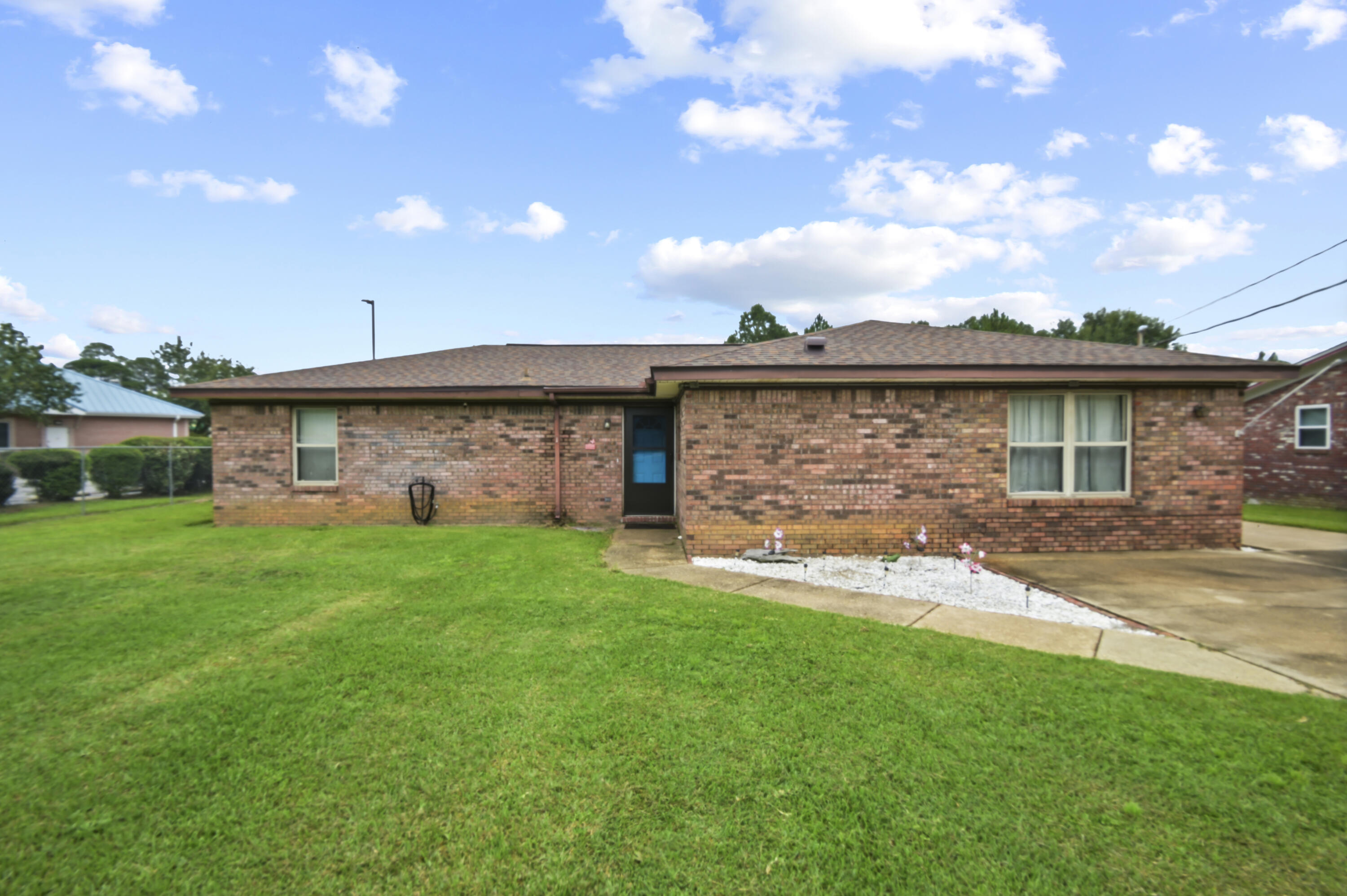 5976 N Blue Angel Parkway