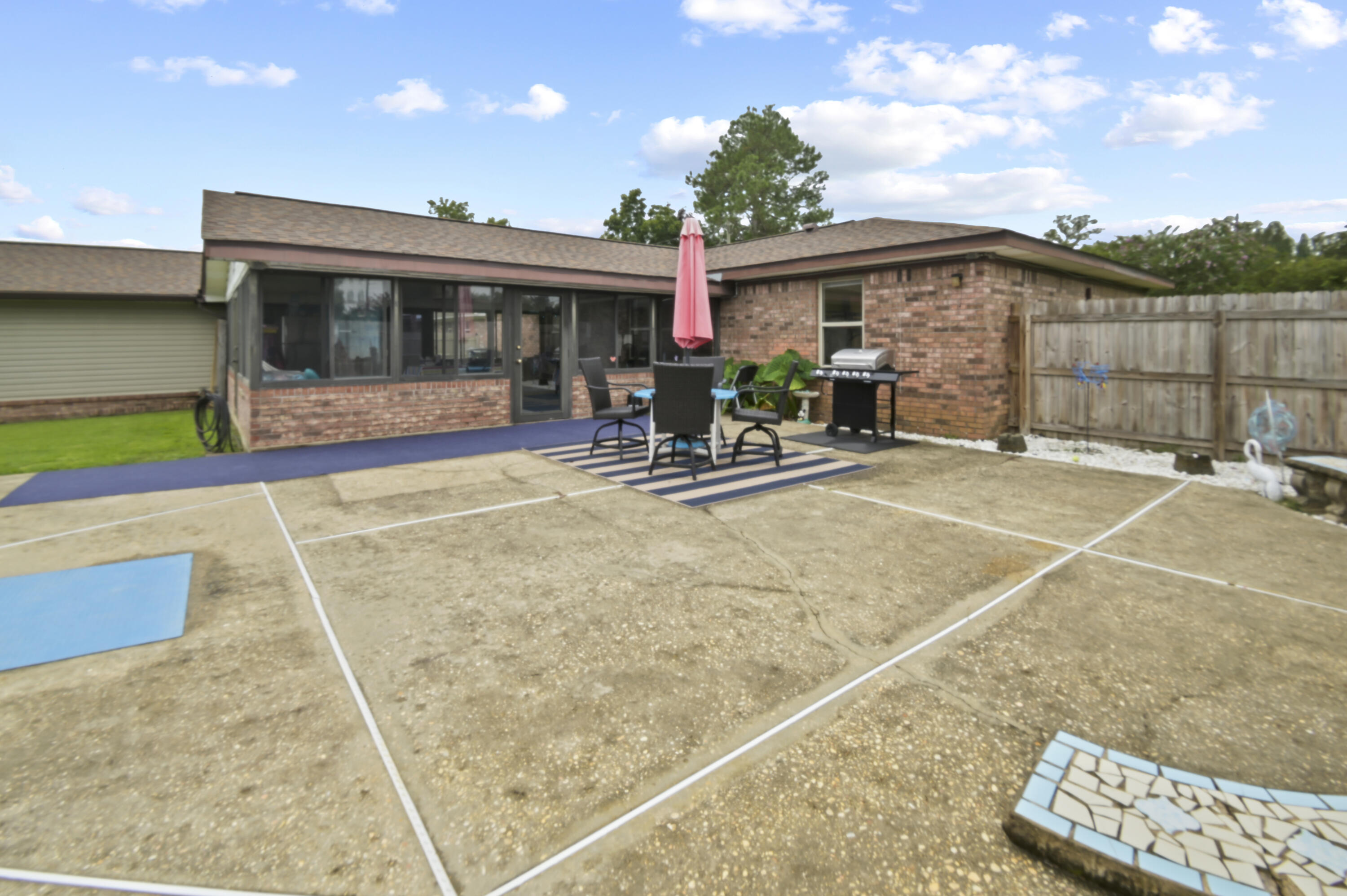 5976 N Blue Angel Parkway
