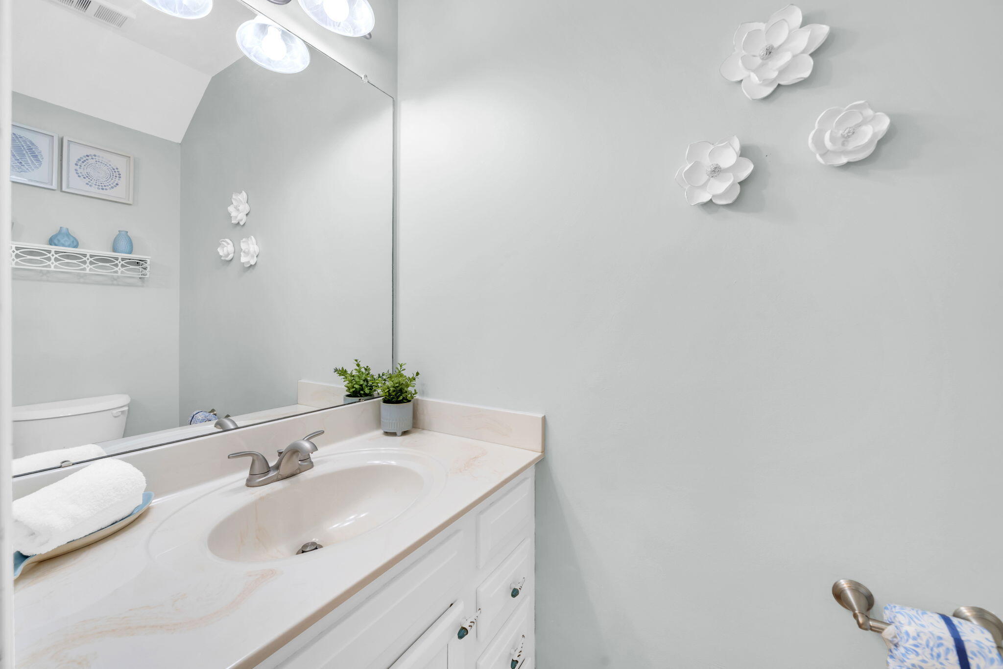 241 Ellis Road UNIT 43